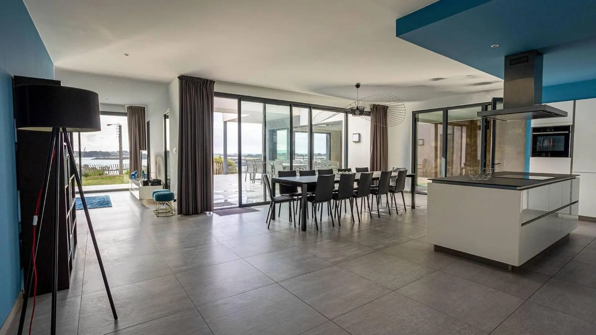 Agapanthes, Facing The Sea, Indoor Pool Βίλα Pleumeur-Bodou Γαλλία